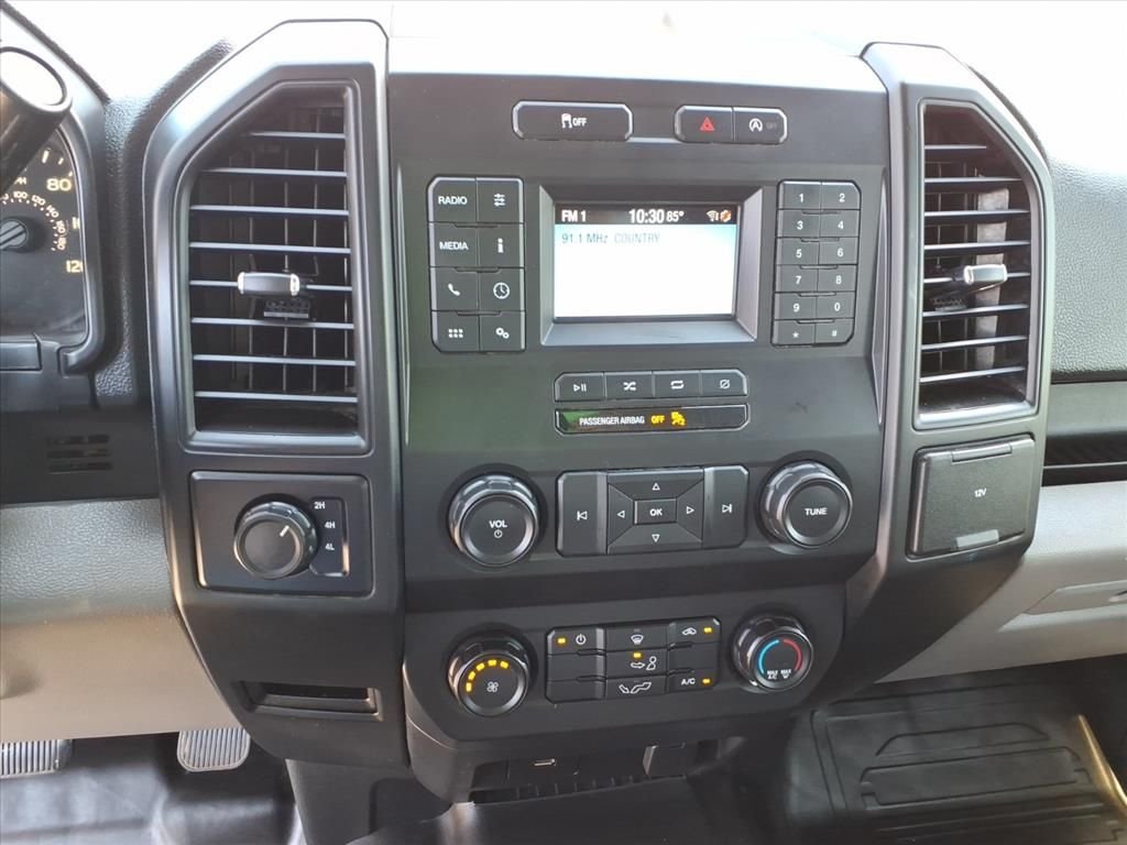 Used 2020 Oxford White Ford XL image 19