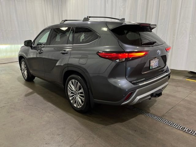 Used 2023 Gray Toyota Platinum image 6