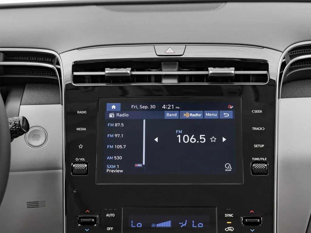 Used 2023 Blue Hyundai SEL image 18