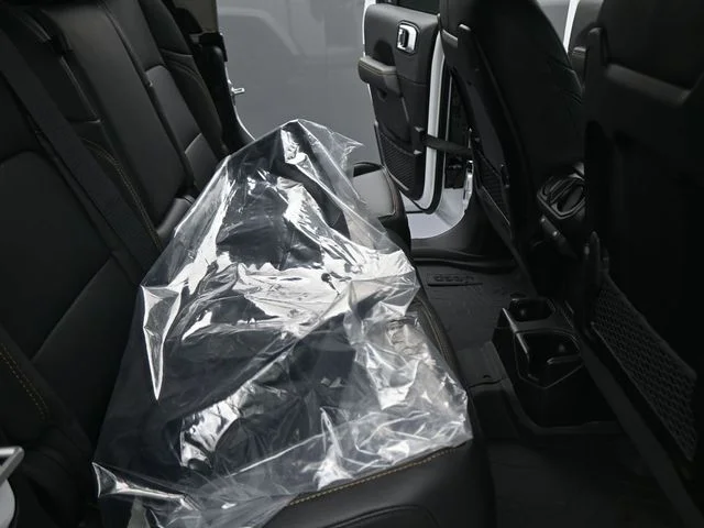 New 2026 Bright White Clear-Coat Exterior Paint Jeep Sahara image 25