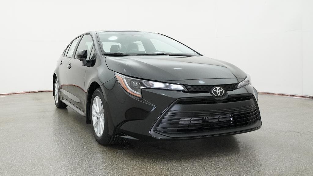 New 2026 Midnight Black Metallic Toyota LE image 23