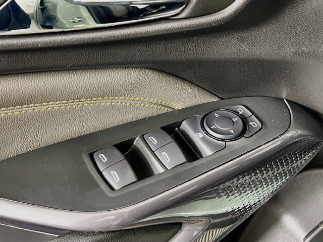 2025 Chevrolet Trax Activ - Photo 9