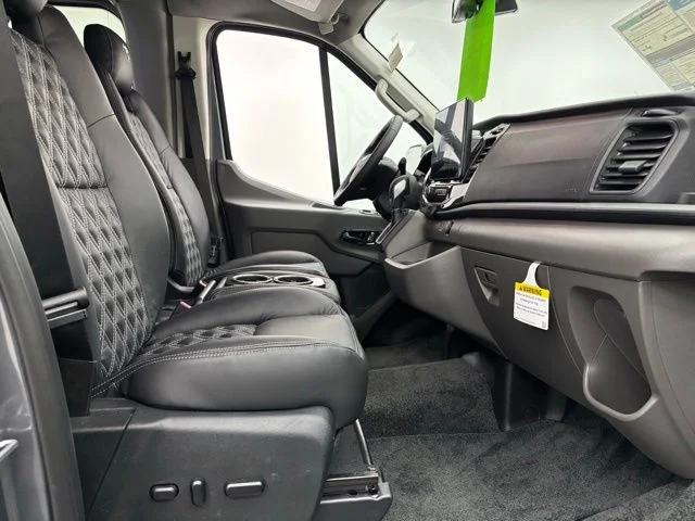 New 2026 Gray Ford Explorer Limited SE image 23
