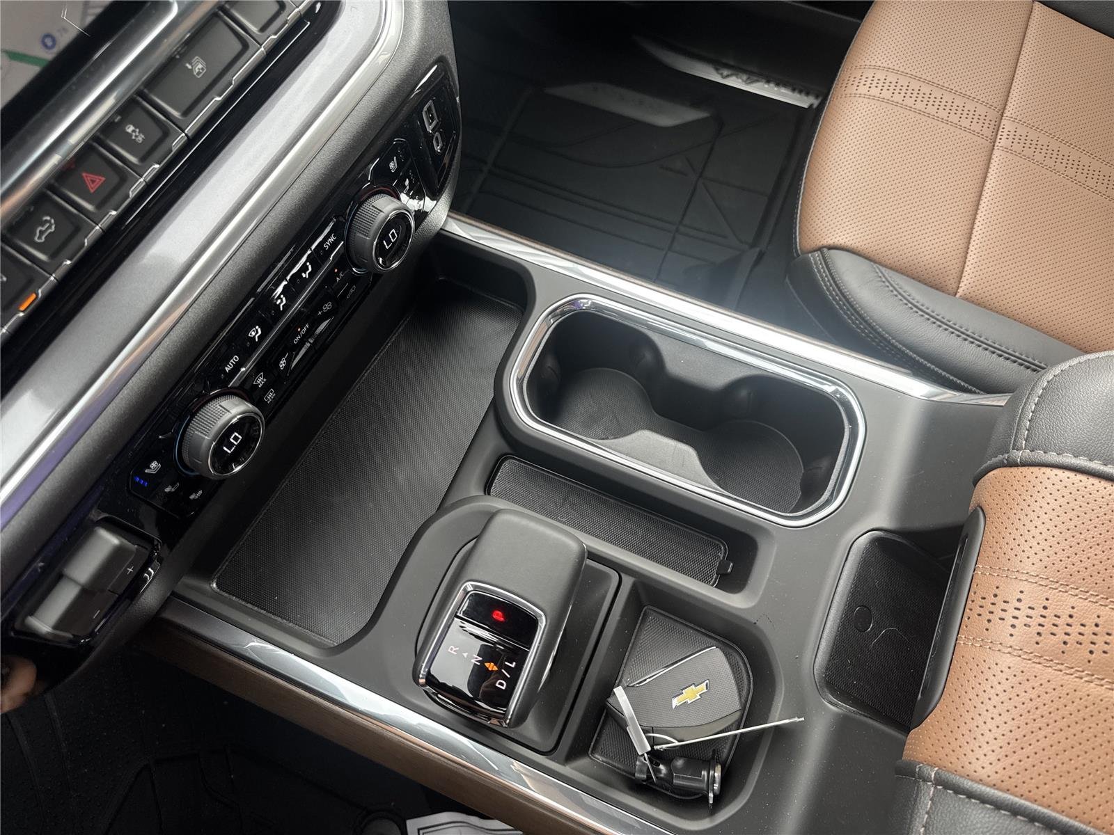 2026 Chevrolet Silverado 1500 High Country - Photo 28