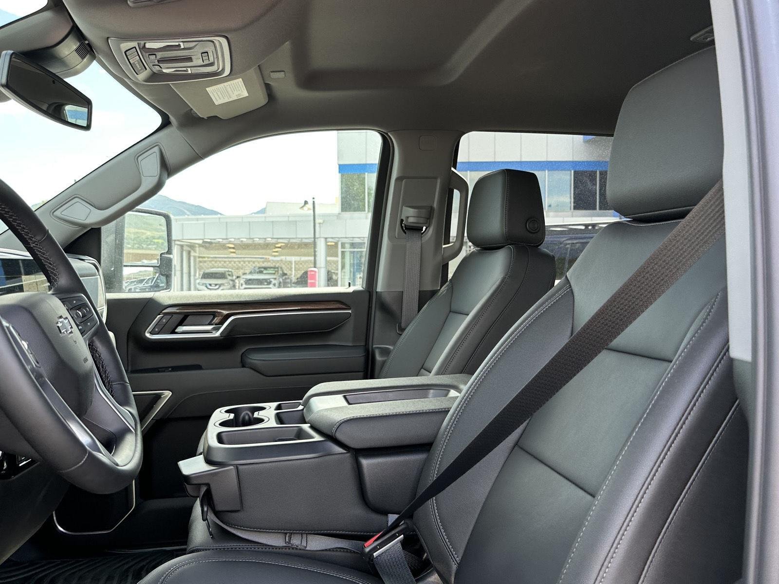 2026 Chevrolet Silverado 3500 HD LT - Photo 24