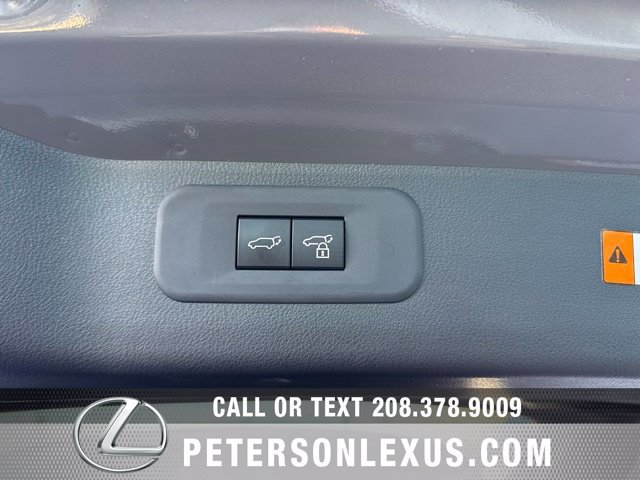 Used 2025  Lexus 500h F SPORT Luxury image 25