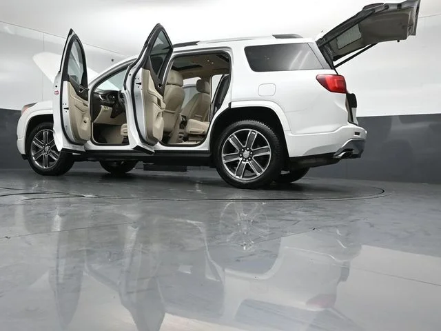 Certified Used 2019 White Frost Tri-Coat GMC Denali image 58