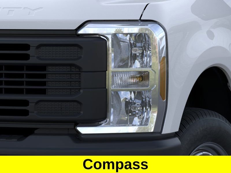 New 2026 Oxford White Ford F-350® XL image 19