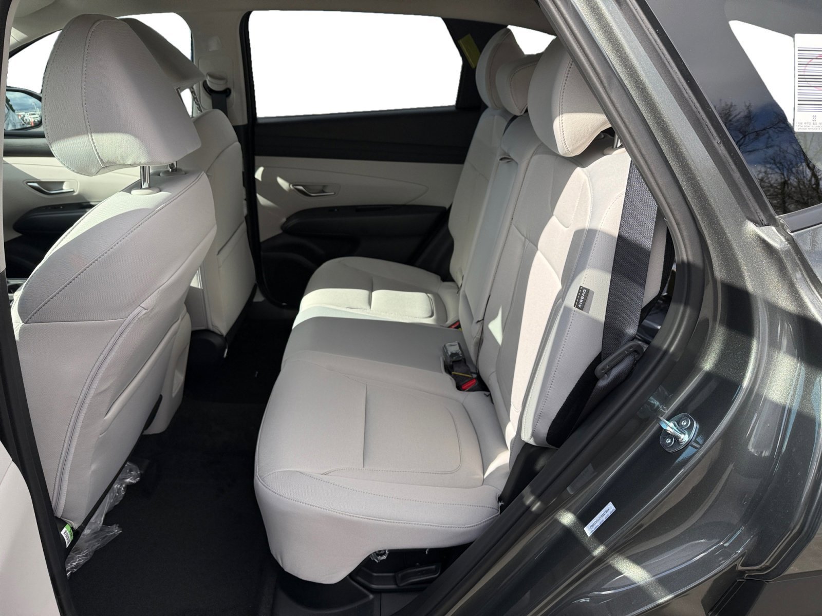 New 2026 Amazon Gray Hyundai SEL AWD image 16