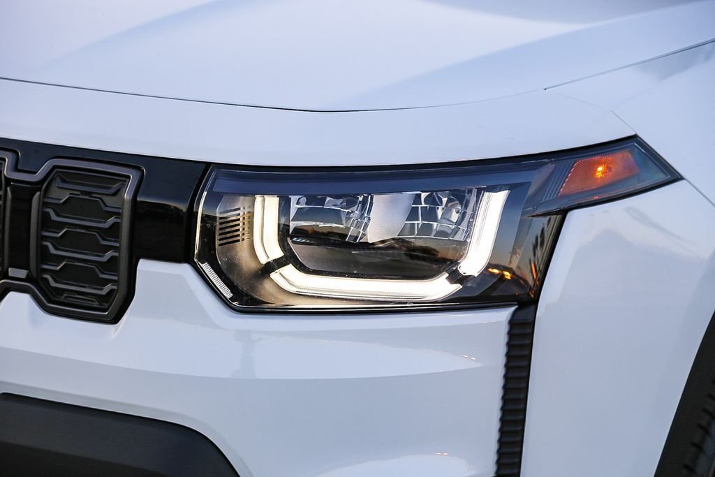 New 2026 Bright White Clearcoat Jeep Laredo image 5