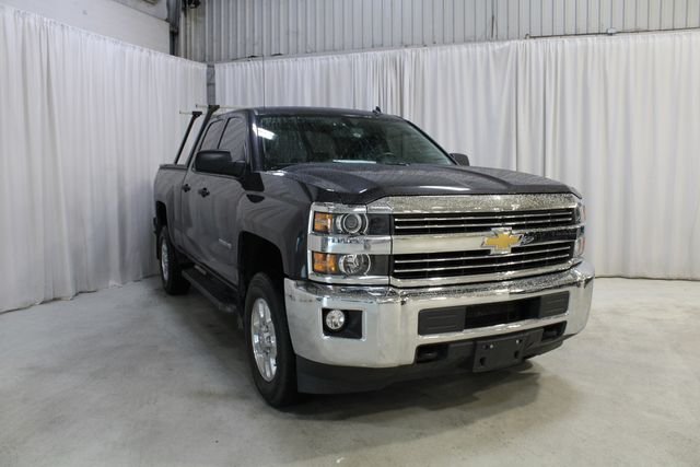 Used 2015 Tungsten Metallic Chevrolet LT image 34