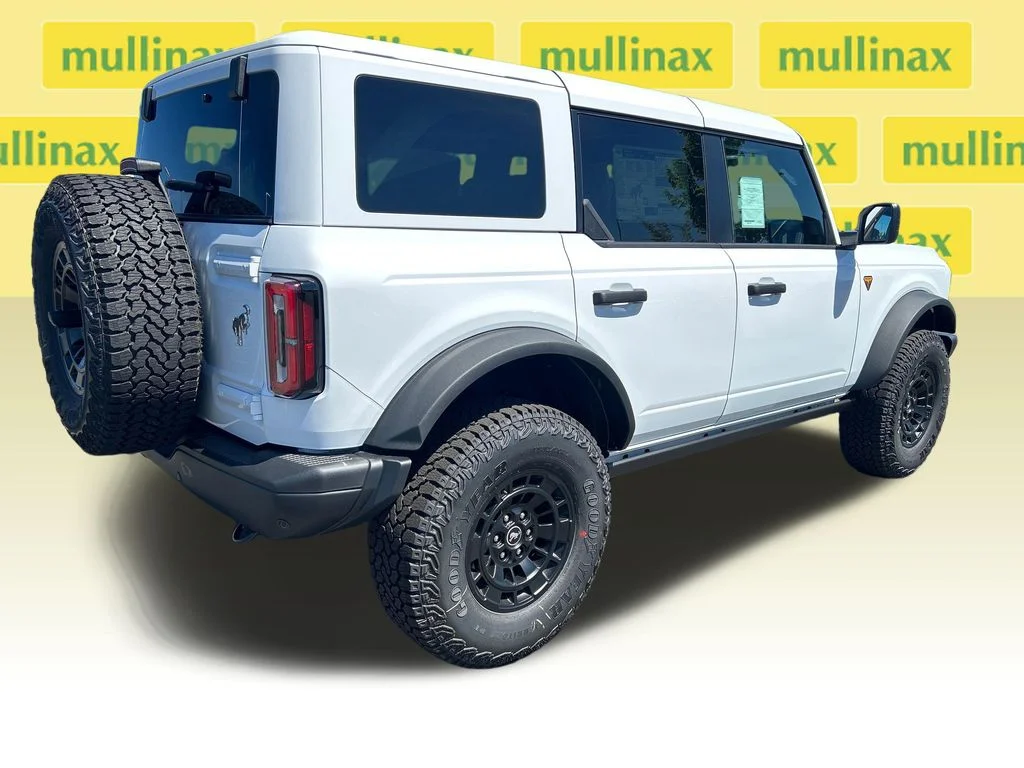 New 2026 White Ford Badlands image 3