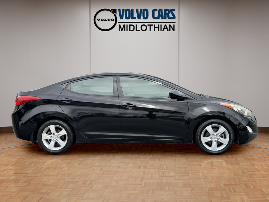 Used 2013 Black Hyundai GLS image 16