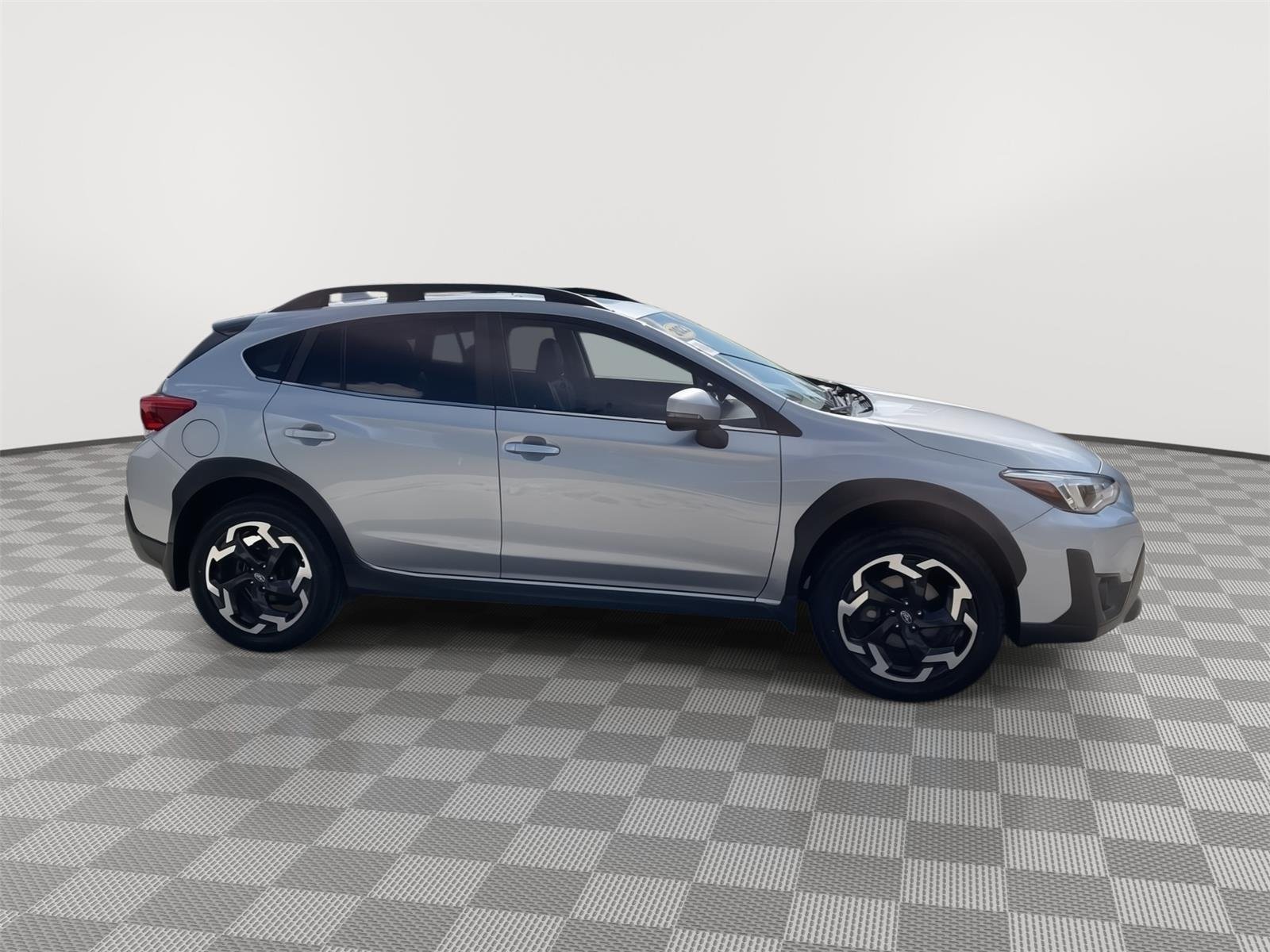 Certified Used 2023 Ice Silver Metallic Subaru Limited image 3