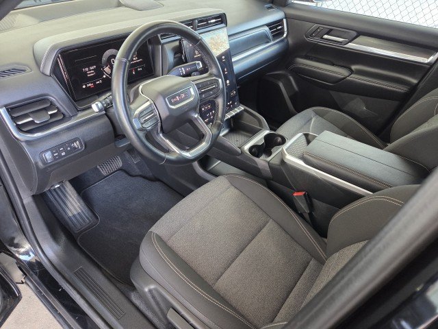 Used 2025 Ebony Twilight Metallic GMC Elevation image 11