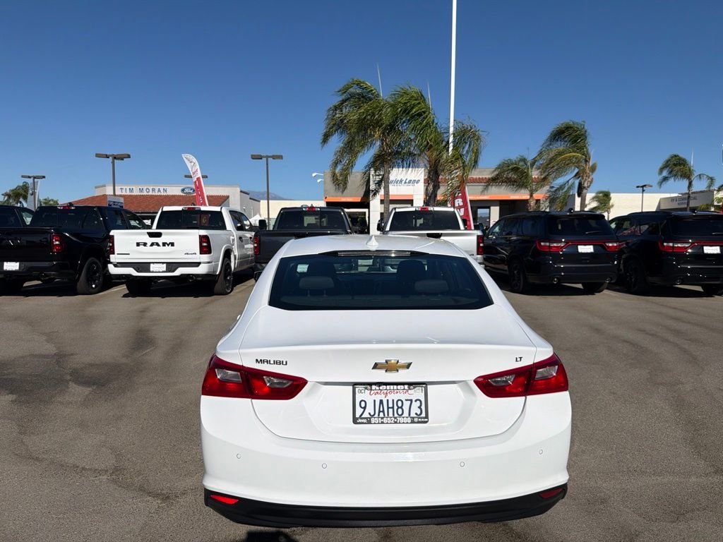 Used 2024 White Chevrolet LT image 5