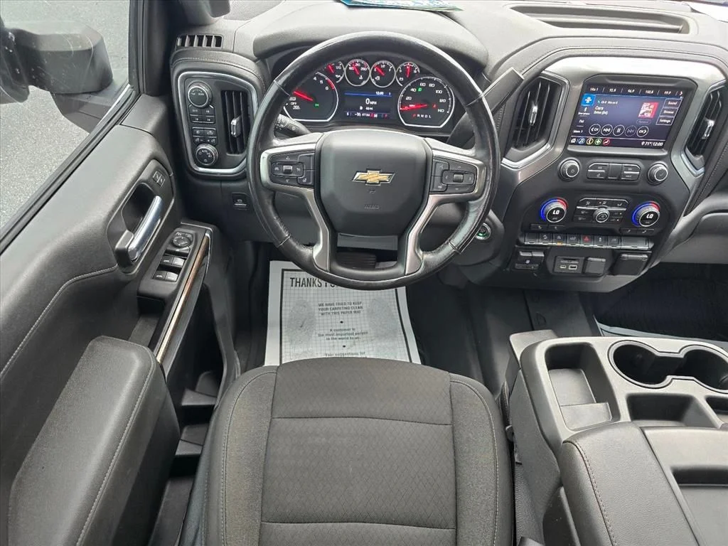 Used 2020 White Chevrolet LT image 3