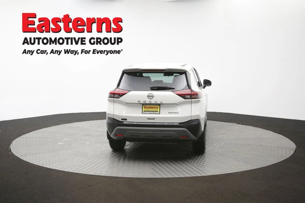 Used 2023 White Nissan SV image 37