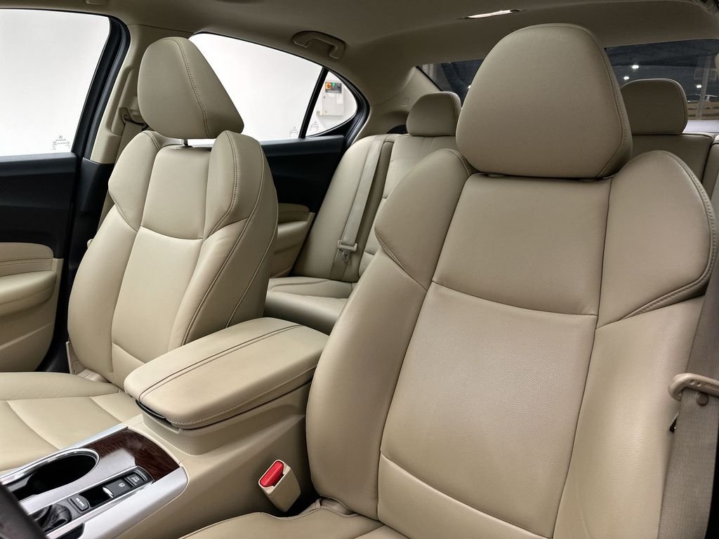 Used 2020 Platinum White Pearl Acura 2.4L image 22