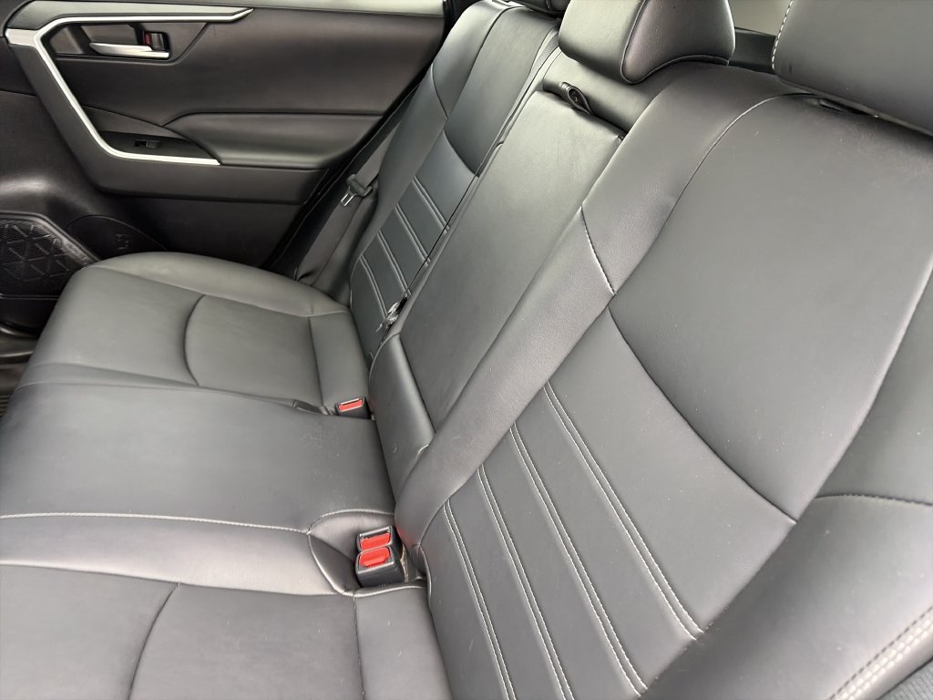 Used 2022 Gray Toyota XLE Premium image 29
