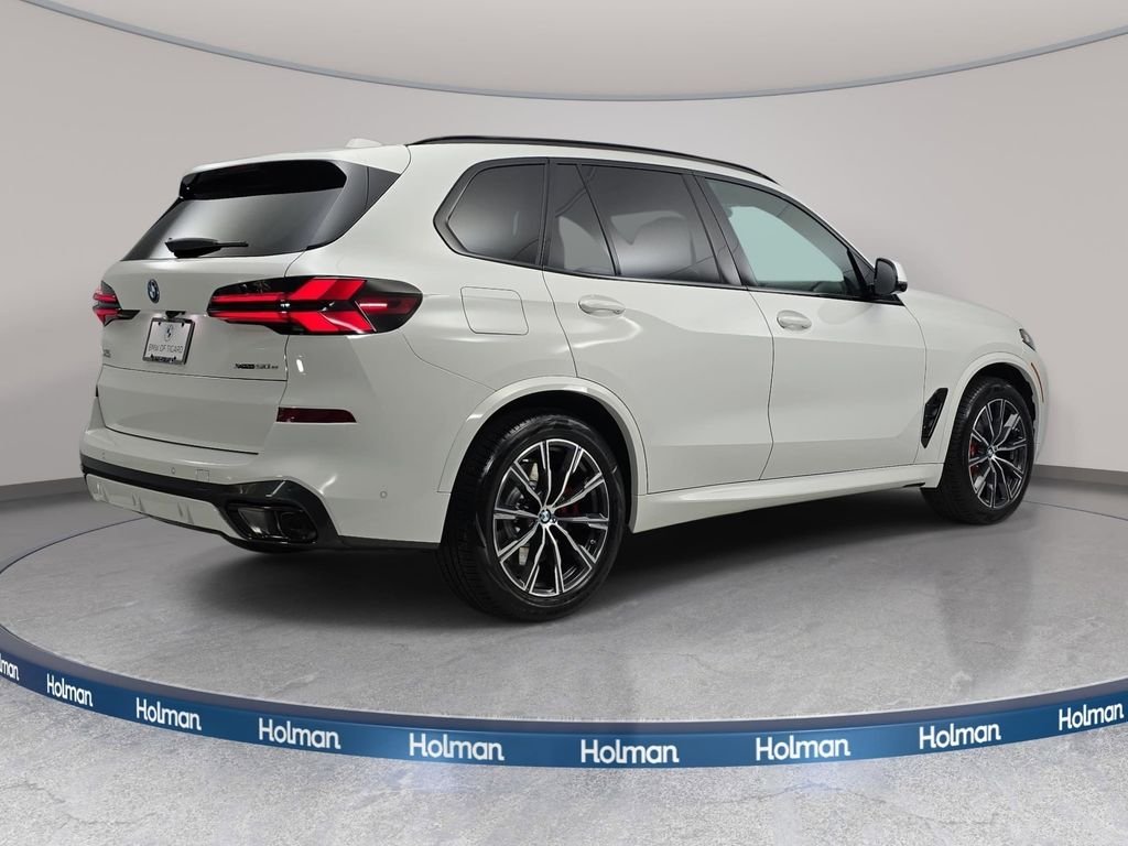 New 2026 Alpine White BMW xDrive50e image 5