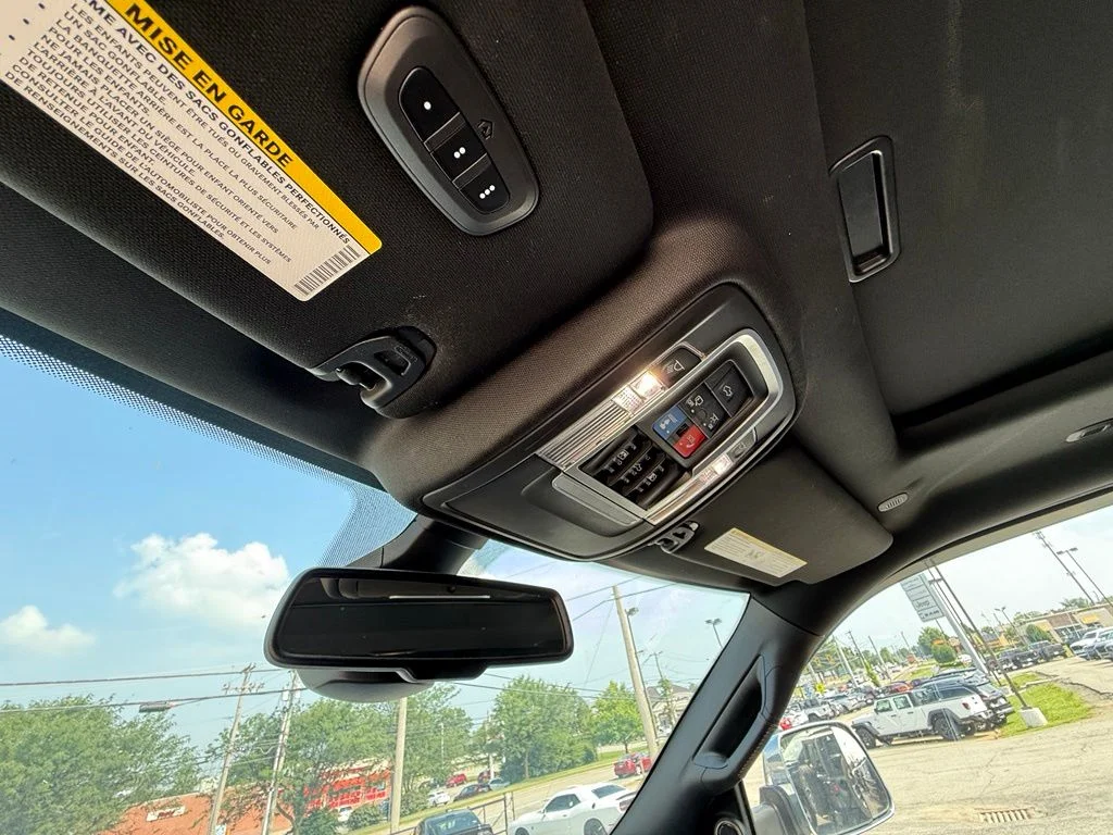 Used 2019 White Ram Laramie Longhorn image 25