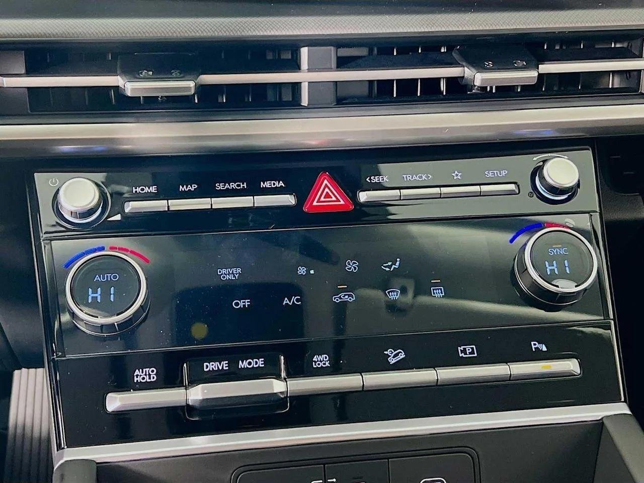 New 2026 Phantom Black Hyundai SE image 11