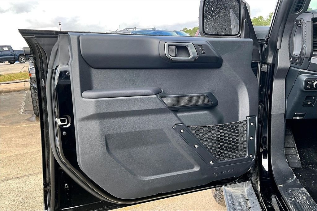 New 2025 Ford Bronco Outer Banks 4D Sport Utility