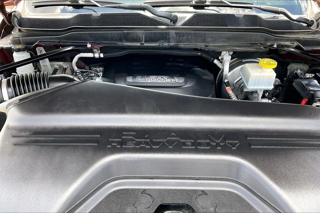 Used 2022 Red Ram Laramie image 31