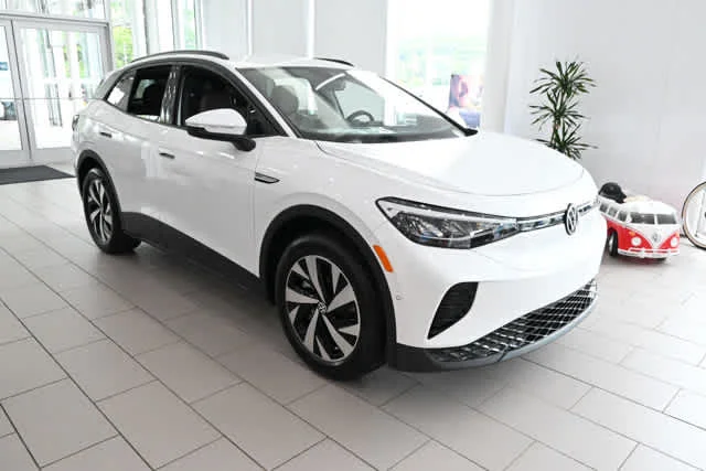 New 2026 Opal White Pearl Volkswagen Pro image 1