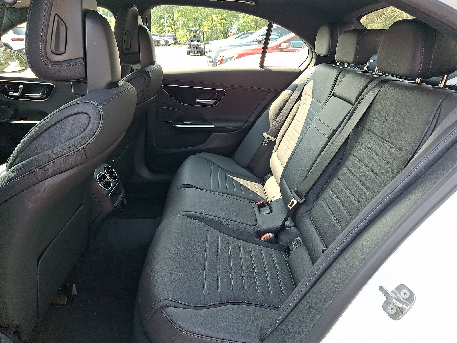 New 2026 Polar White Mercedes-Benz C 300 image 31