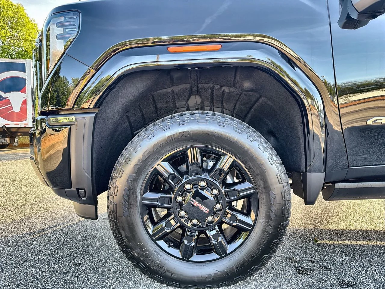 New 2026 Onyx Black GMC AT4 image 28