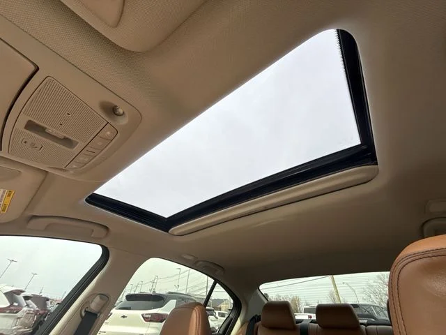 Used 2023 Black INFINITI LUXE image 21