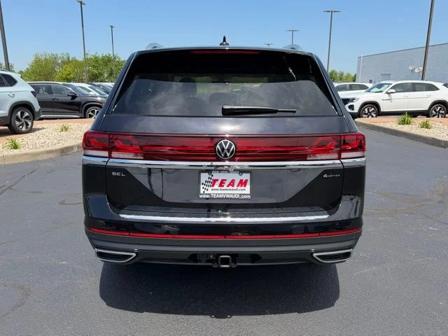 New 2026 Black Volkswagen 2.0T SEL image 4