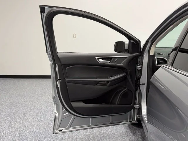 Used 2024 Silver Ford SEL image 11
