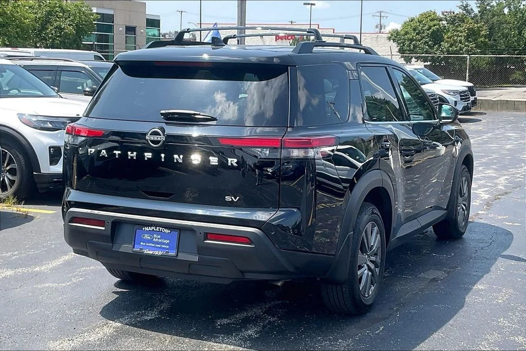 Used 2022 Black Nissan SV image 12
