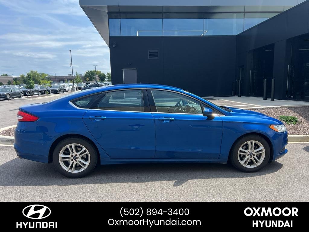 Used 2018 Lightning Blue Ford SE image 14