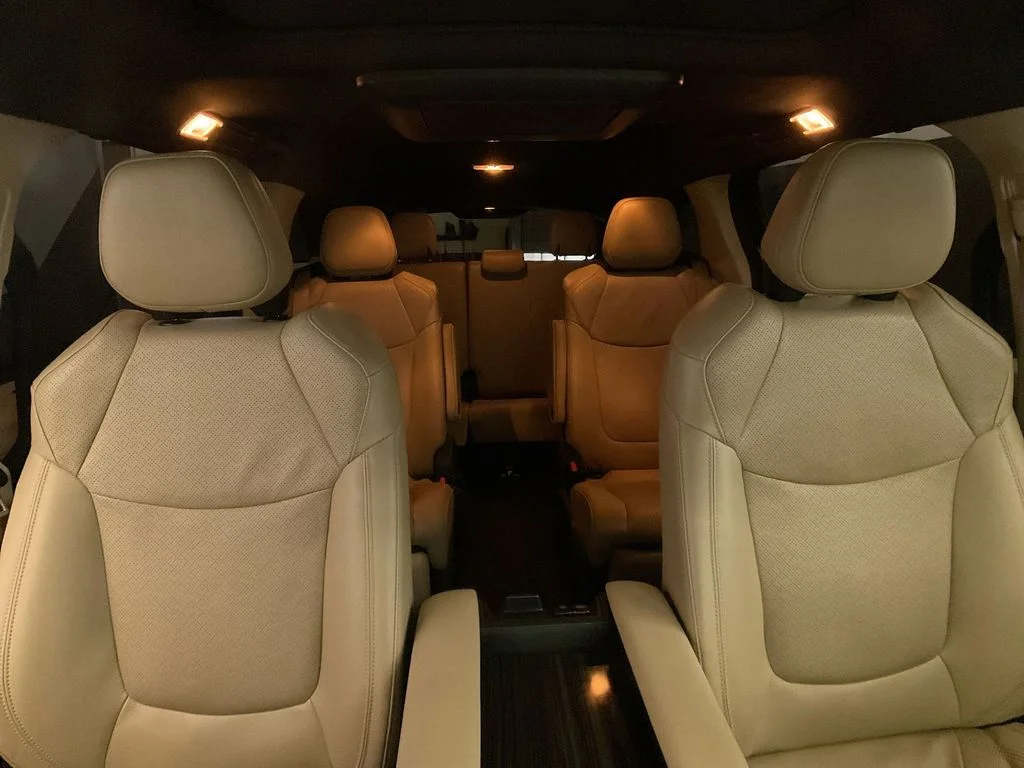 Used 2023 Wind Chill Pearl Toyota Limited image 29