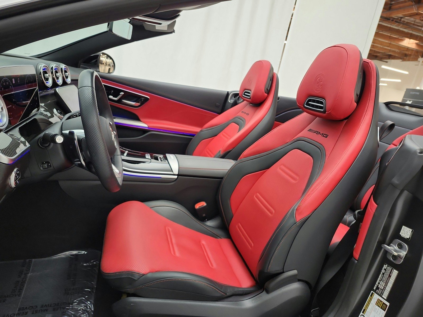 Certified Used 2026 MANUFAKTUR Graphite Grey Magno Mercedes-Benz AMG® CLE 53 4MATIC+ Cabriolet image 17