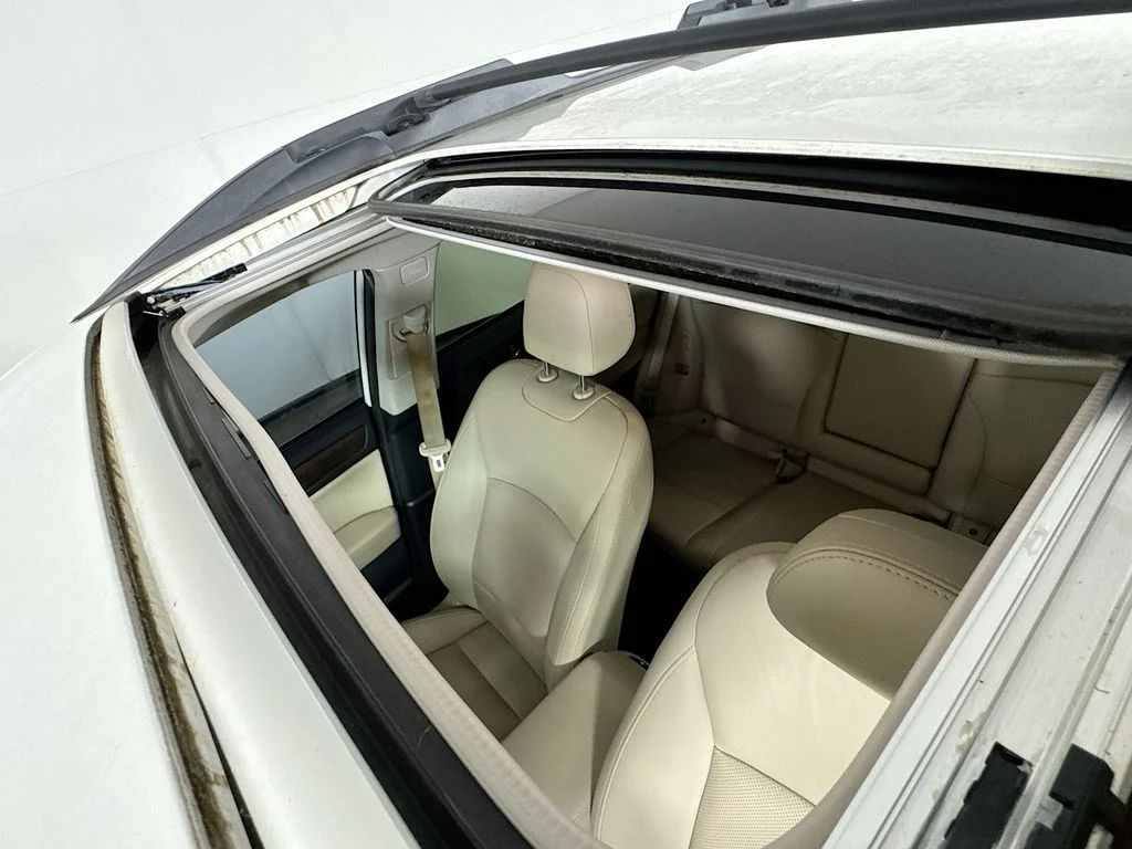 Used 2017 White Subaru 3.6R image 24