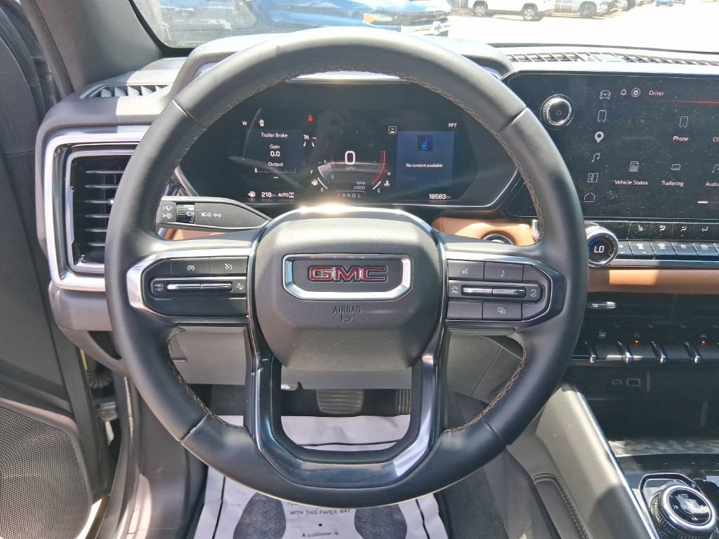 Used 2024 Sterling Metallic GMC AT4 image 11