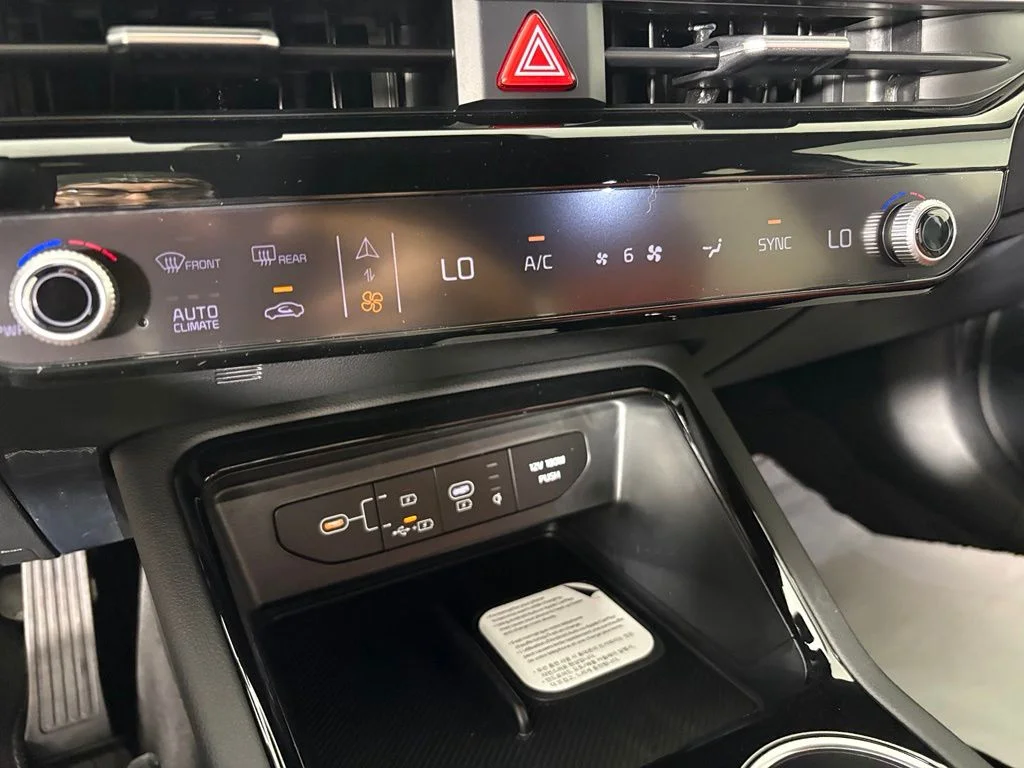 New 2026 Wolf Gray Kia GT-Line FWD image 31