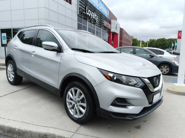 Used 2020 Silver Nissan SV image 1