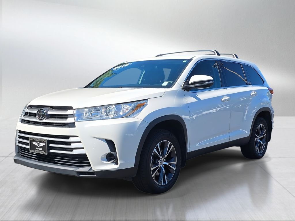 Used 2019 Blizzard Pearl Toyota LE image 7