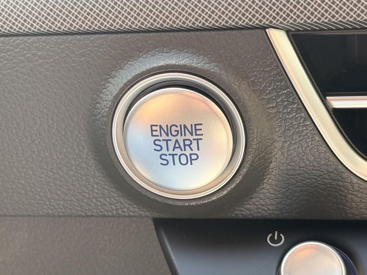 2026 Hyundai Sonata SE - Photo 28
