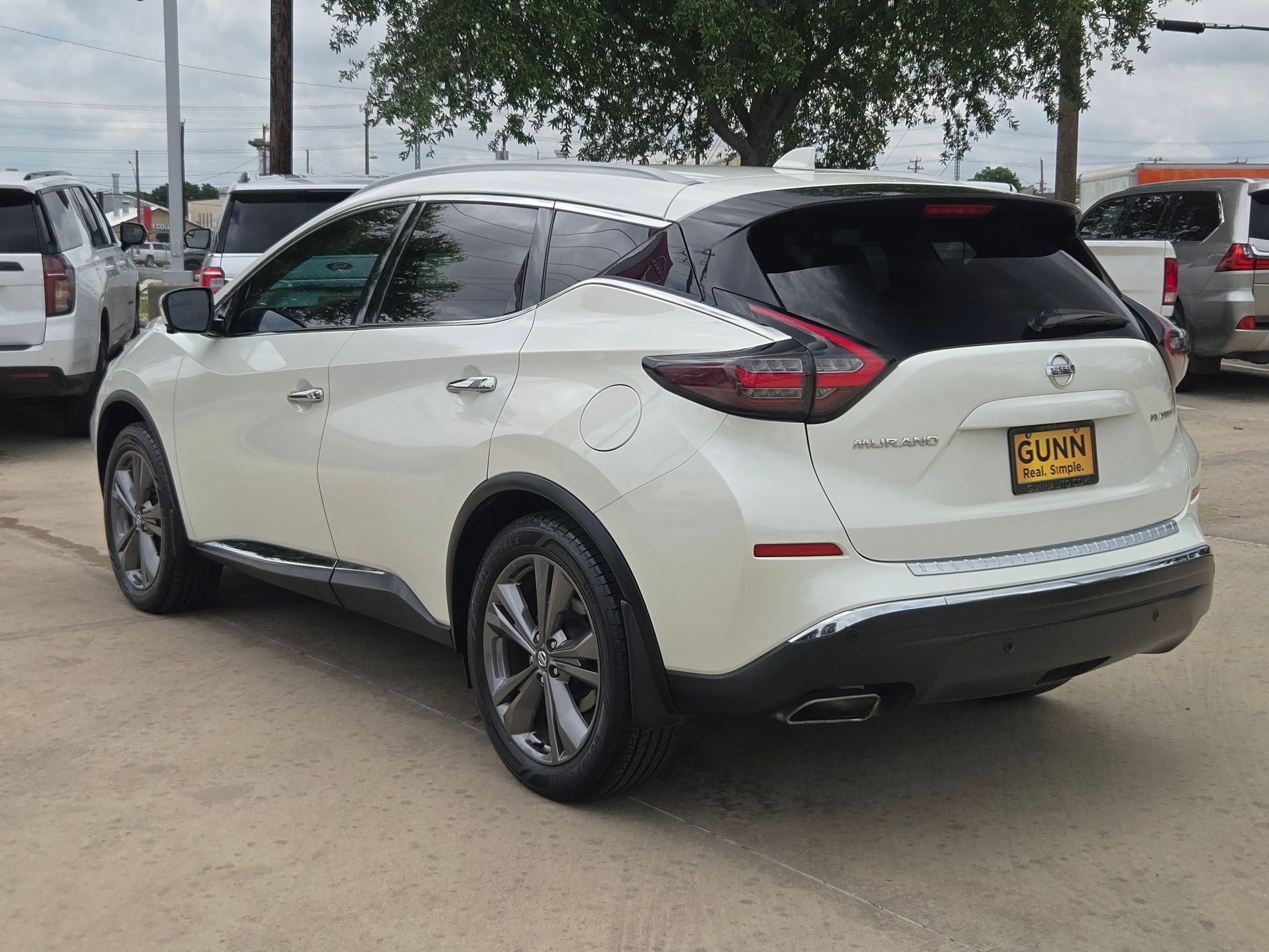 Used 2022 Pearl White Tricoat Nissan Platinum image 5