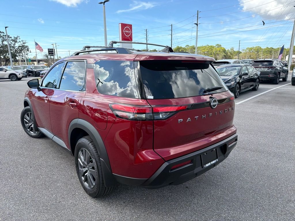 New 2026 Nissan Pathfinder SV 4D Sport Utility