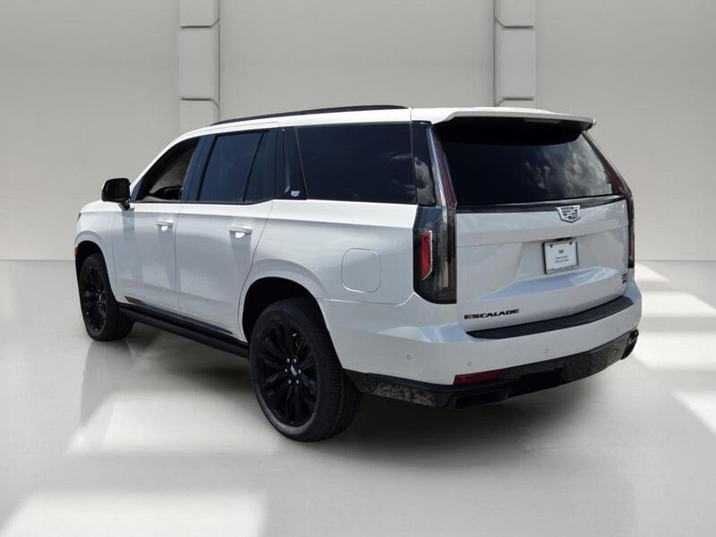 Used 2022 Crystal White CADILLAC 4WD 4DR SPORT image 3