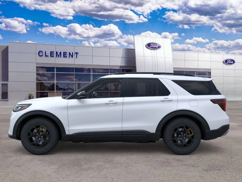 New 2026 Star White Metallic Tri-Coat Ford Tremor® image 3