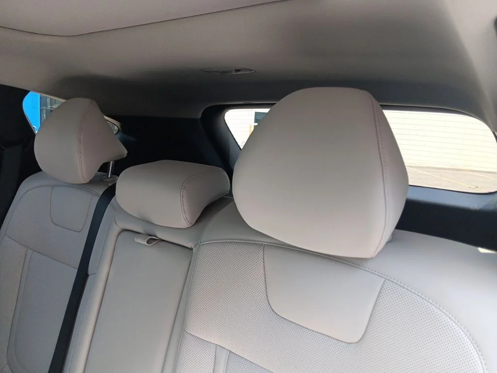 Used 2024 Black Pearl Hyundai SEL Convenience image 29